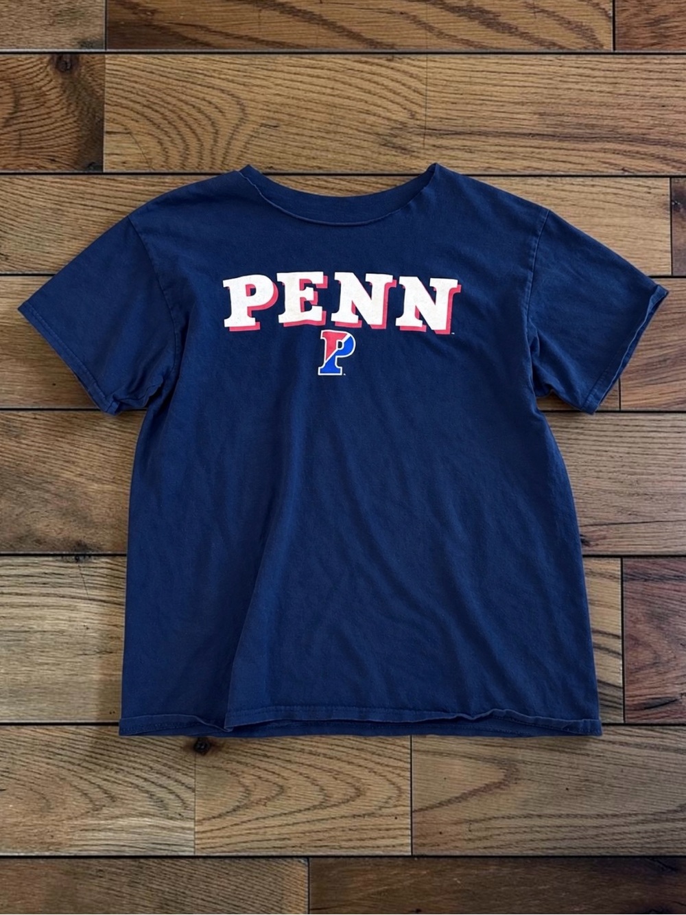 Women’s UPenn Penn Quakers Navy Off Shoulder Graphic T Shirt Size L